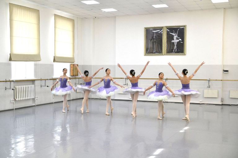 82b7e6dad41d997f97976167cc663d43.jpg 82b7e6dad41d997f97976167cc663d43.jpg