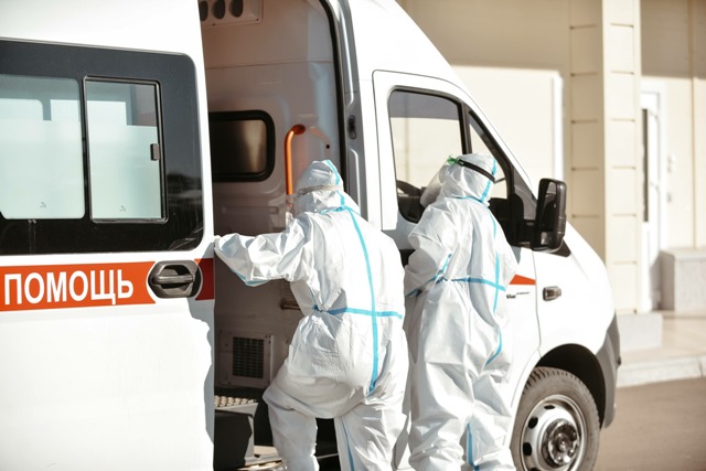 351 человек заболел коронавирусом за сутки в Бурятии, один пациент умер
