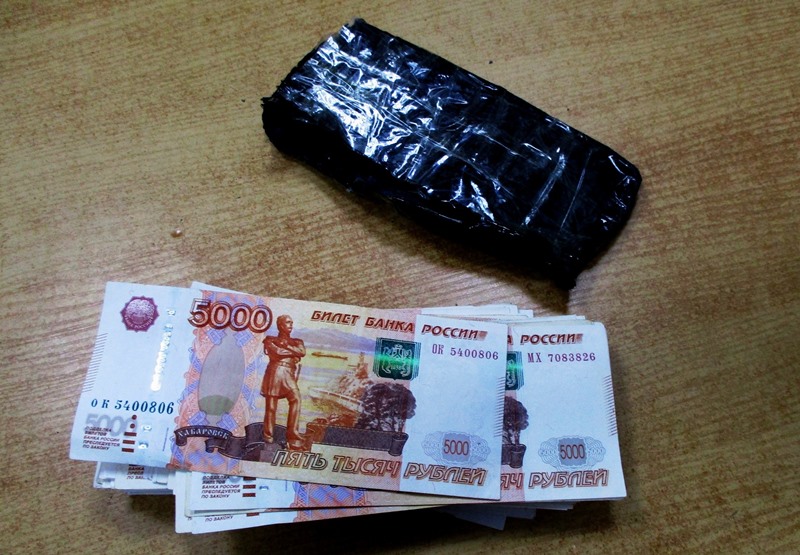 700 тысяч незадекларированных рублей нашли в Бурятии у  туриста из Монголии