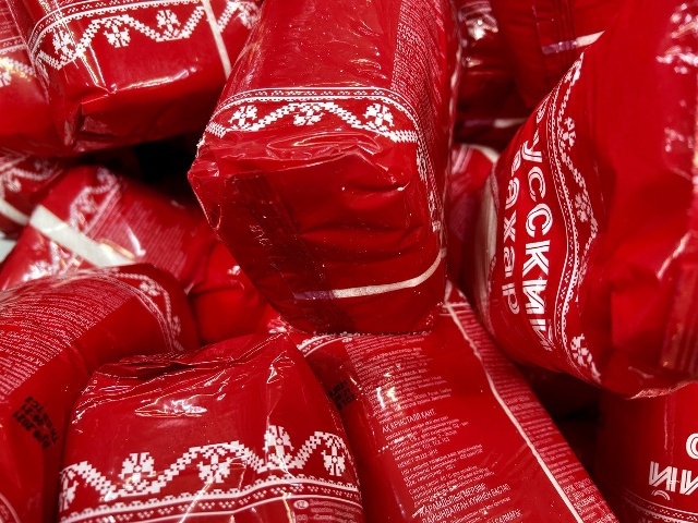 В Бурятии продавец магазина присвоила себе продукты на 300 тысяч рублей