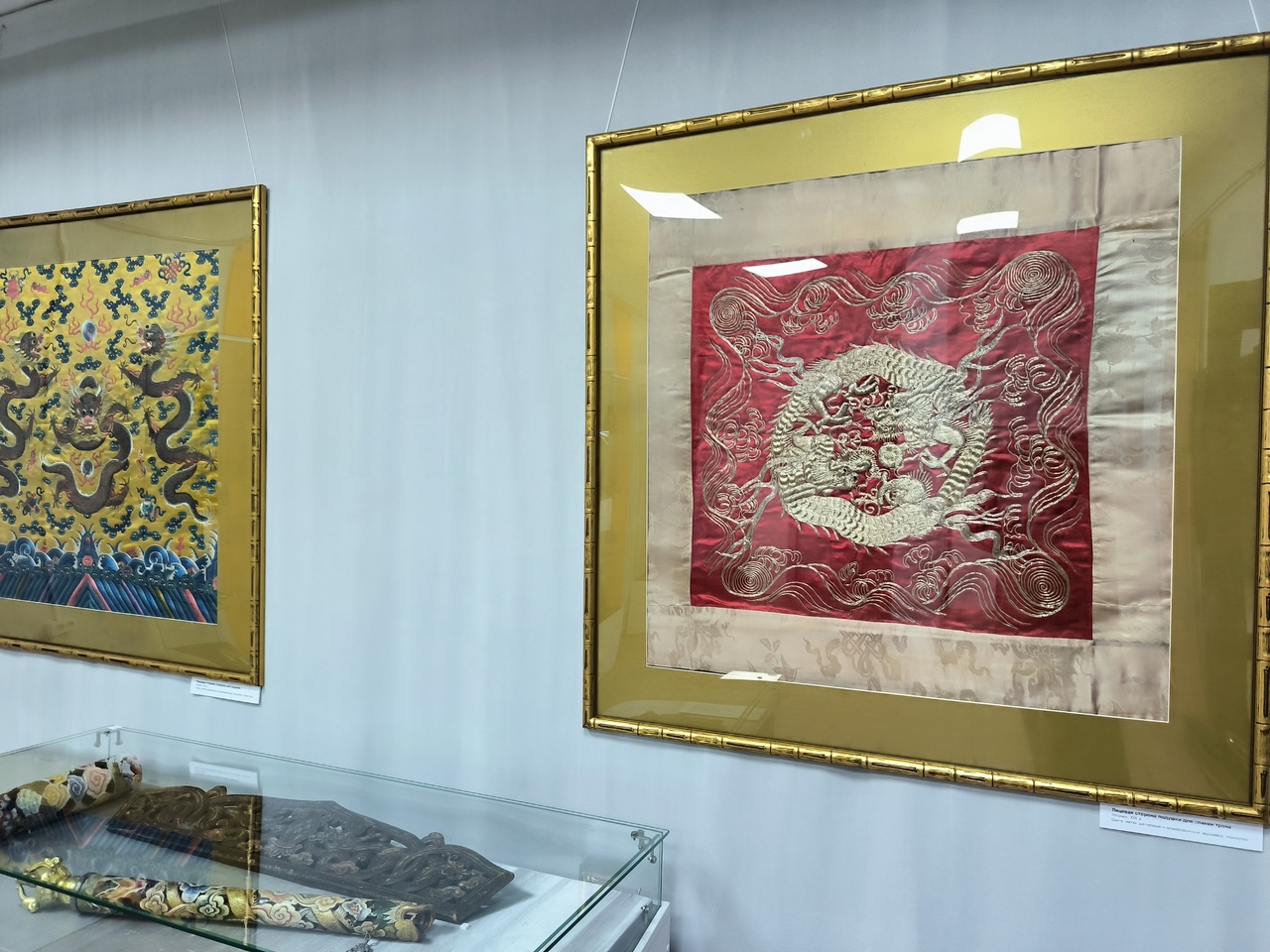 В Улан-Удэ открылась выставка, посвященная символу Нового Года