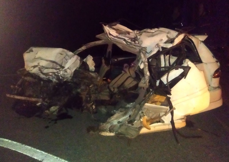 Машина всмятку: В Бурятии после столкновения с фурой погиб водитель