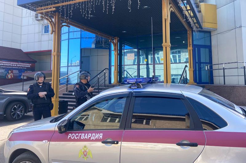 В Улан-Удэ мужчина пытался украсть умывальную раковину из гостиницы