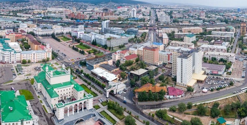 Алексей Цыденов принял участие в обсуждении развития дальневосточных городов