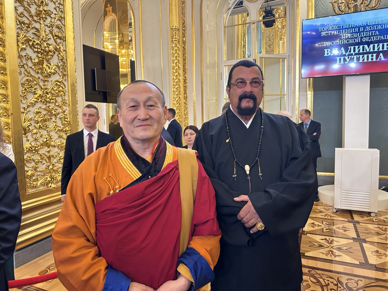 Глава буддистов России сегодня принимает участие в церемонии инаугурации президента
