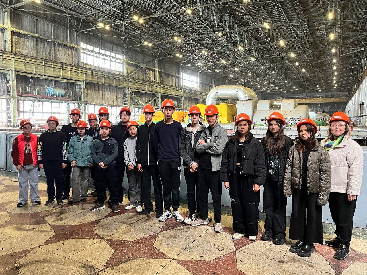 На Гусиноозёрской ГРЭС в Бурятии прошла первая экскурсия для школьников