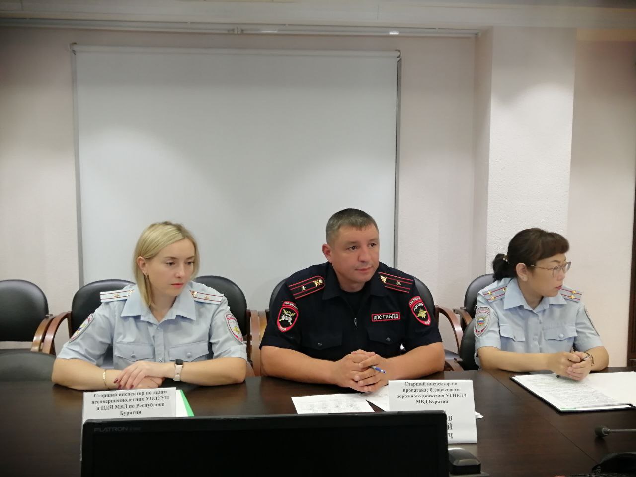 В Улан-Удэ сотрудники ДПС проведут уроки безопасности в школах к началу учебного года