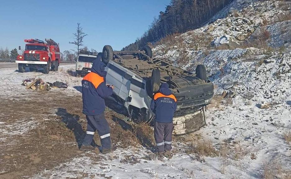 В Бурятии пассажирский автобус слетел в кювет по дороге к святому месту Богини «Янжима»