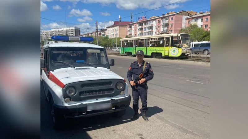 В Улан-Удэ кондуктор трамвая вызвала Росгвадию буйному пассажиру