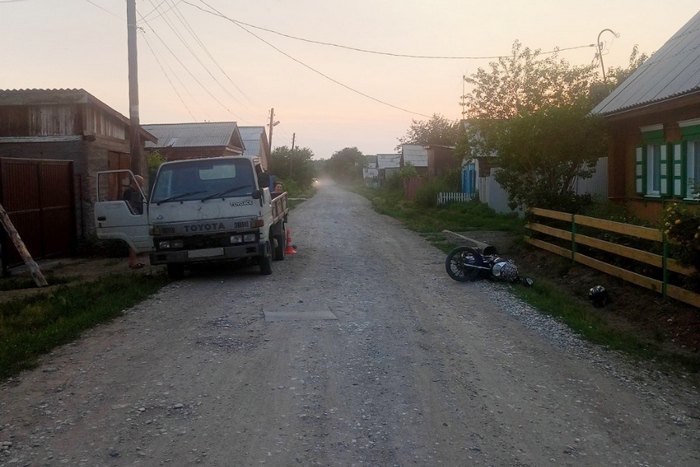 Беременная пассажирка мотоцикла пострадала в ДТП в Бурятии