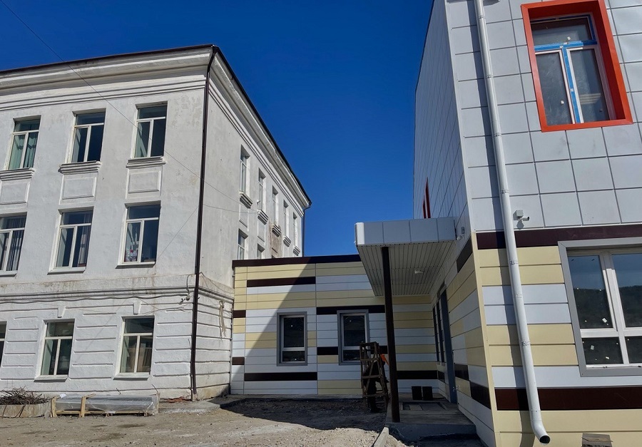 В Бурятии Мухоршибирской средней школы №2 построили новый корпус