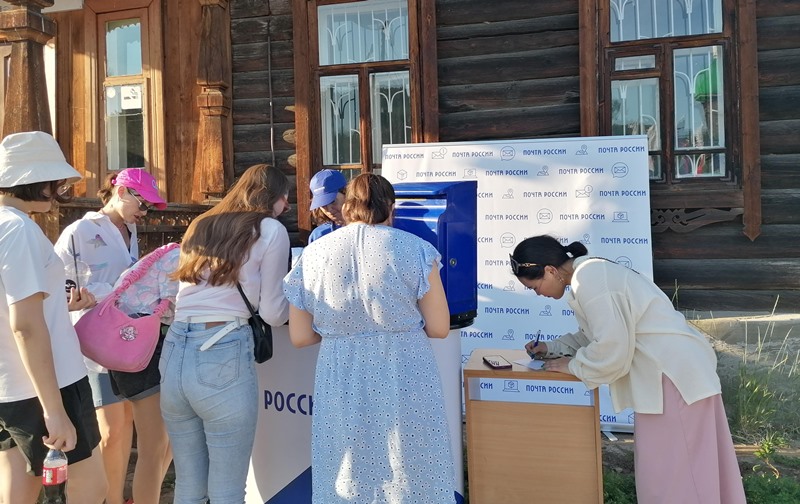 Около 400 открыток с фестиваля «Ночь ехора» доставят в регионы России