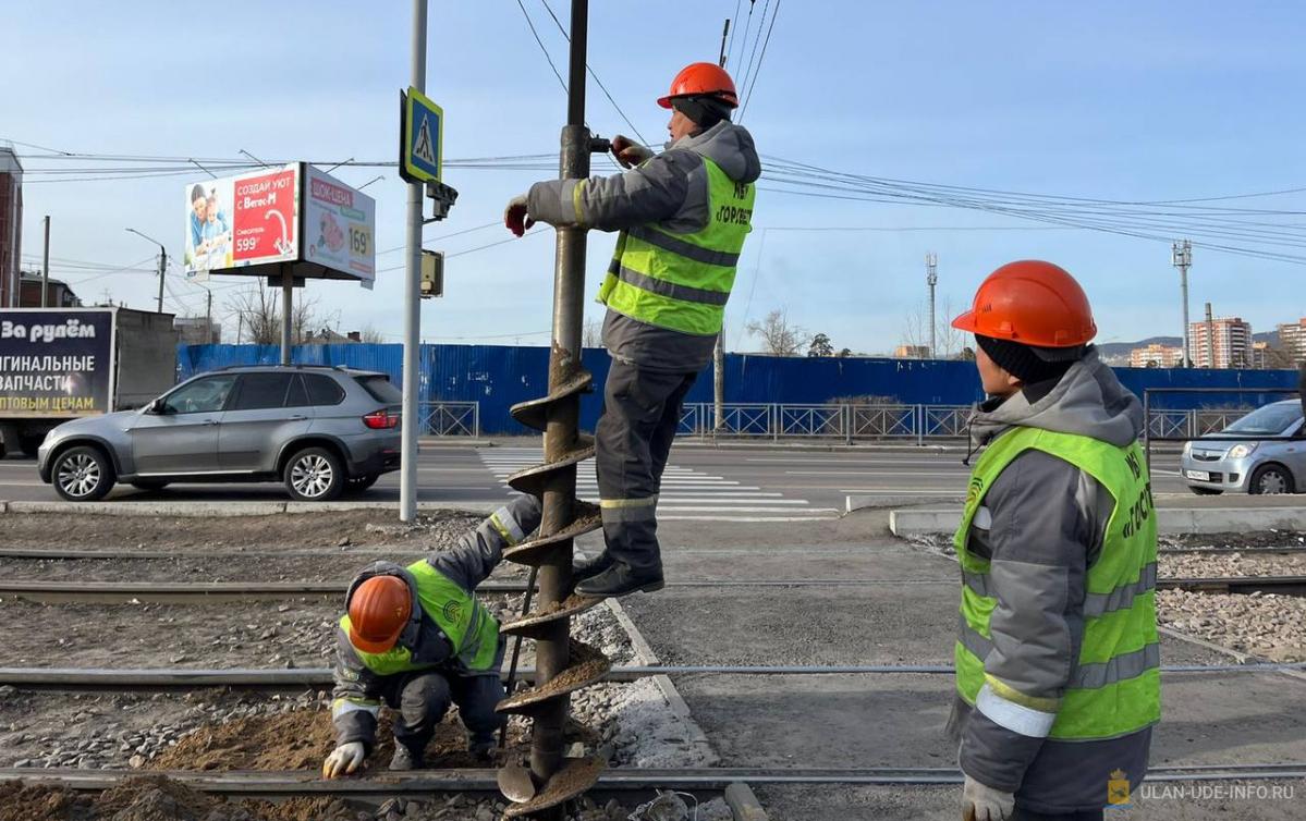 В Улан-Удэ перенесли мешавший горожанам светофор