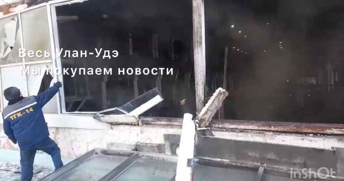 На улан-удэнской ТЭЦ-1 выбило окно в цехе