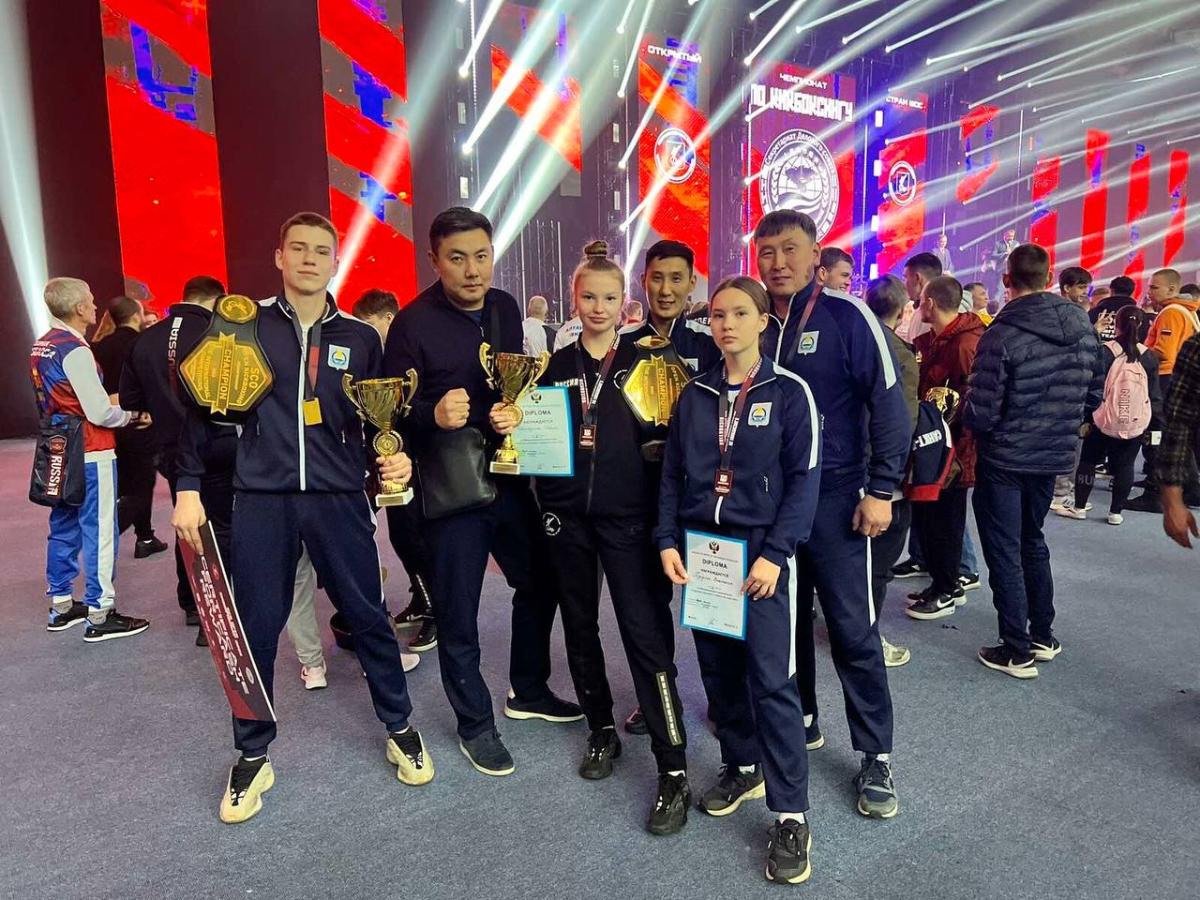 Кикбоксеры Бурятии пять раз поднялись на пьедестал чемпионата стран Шанхайской организации