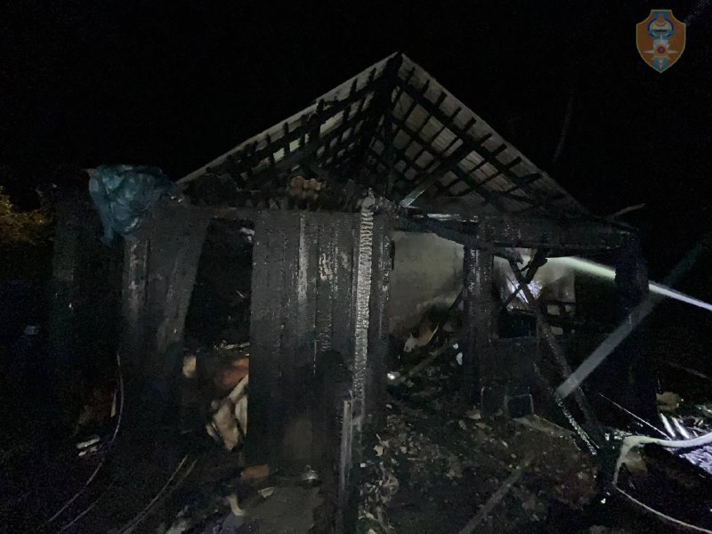 Пожарные спасли пьяную женщину из горящего дома в Бурятии 