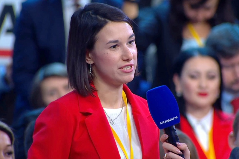 Журналистка, задавшая вопрос Путину, стала пресс-секретарем мэра Улан-Удэ