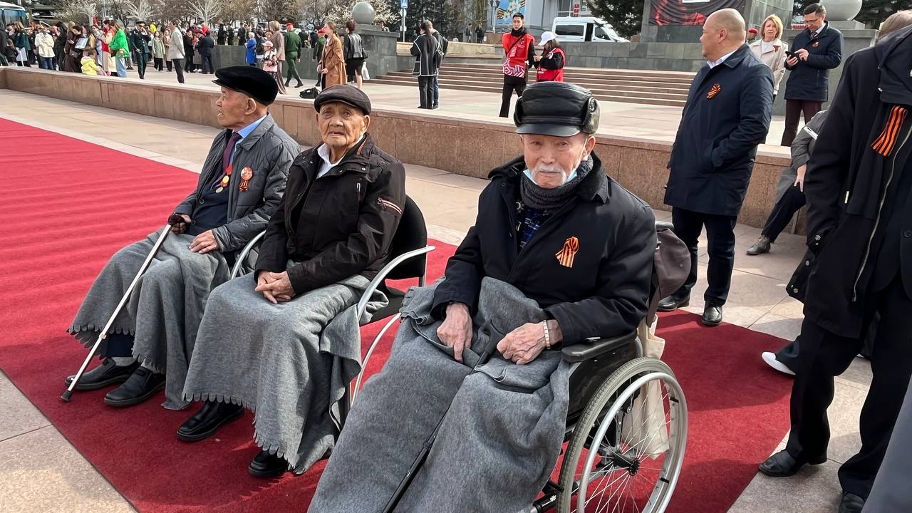 В Бурятии в Параде Победы приняли участие только три ветерана войны