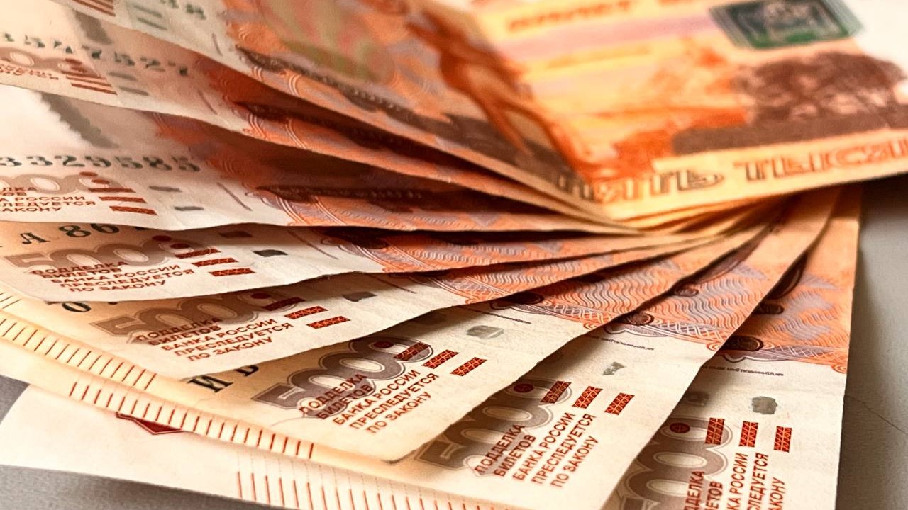 В Бурятии пенсионерка лишилась 600 тысяч рублей на инвестициях 