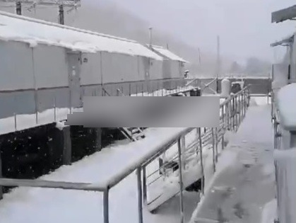 Северомуйск в Бурятии накрыл снег