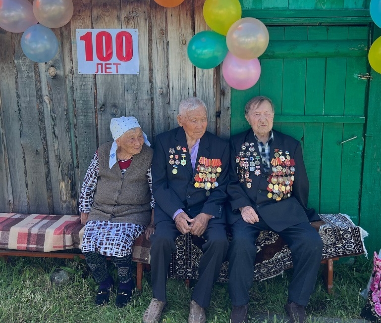 В Бурятии ветеран Великой Отечественной войны отметил 100-летний юбилей