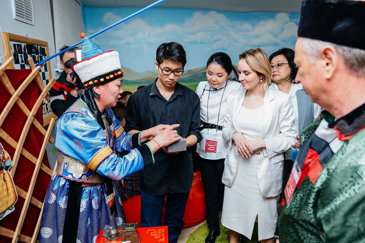В Улан-Удэ открыли этно-досуговый центр для подростков