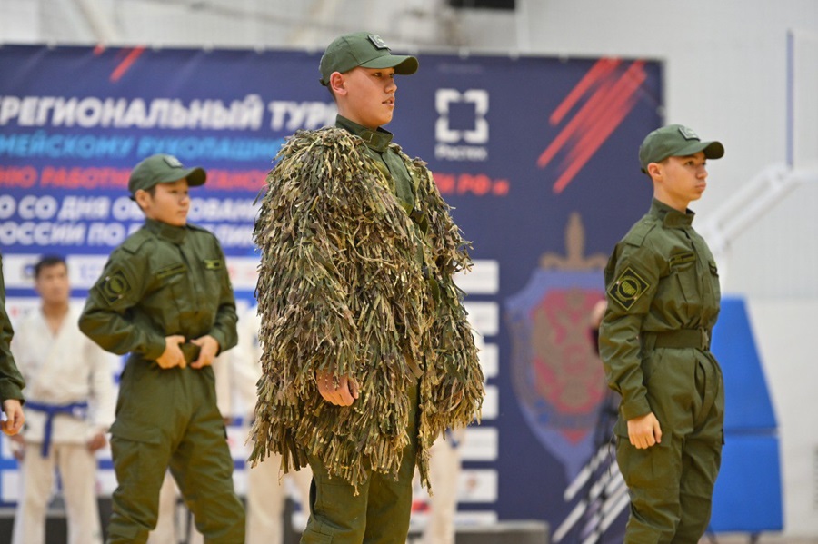 Спортсмены из Бурятии отличились на турнире по армейскому рукопашному бою