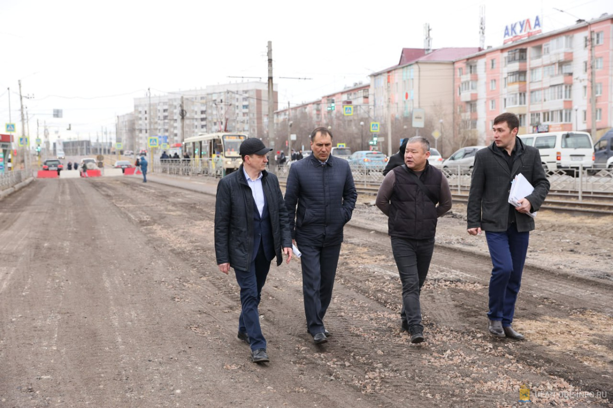 Игорь Шутенков проверил, как ремонтируют дороги в Улан-Удэ