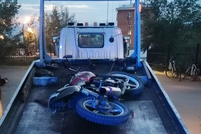В Бурятии задержали подростков за рулем мотоциклов