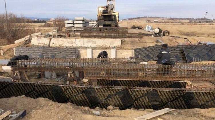 В Еравнинском районе Бурятии возле Исинги отремонтируют мост через реку