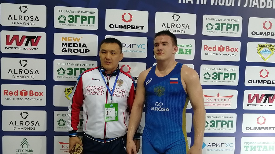 Спортсмен из Бурятии завоевал бронзу на турнире по вольной борьбе «BaikalOpen»