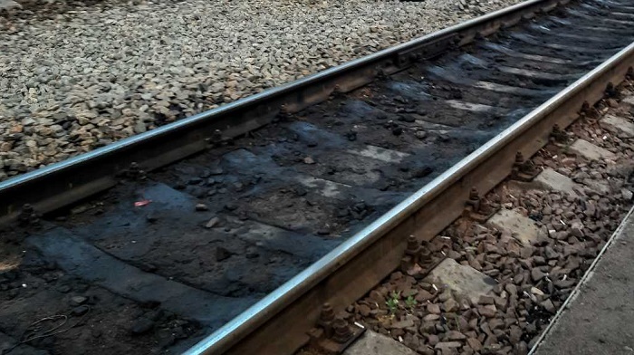В Бурятии ребенок один оказался на железной дороге и его сбил поезд