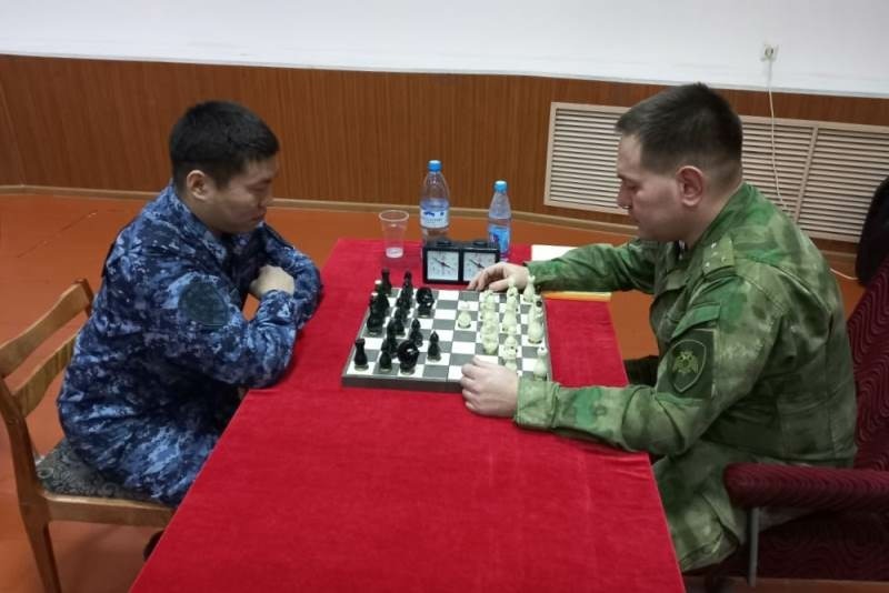 Росгвардейцы Бурятии сразились в шахматном турнире