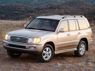 toyotauzj100-580x435.jpg