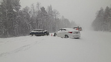 В Бурятии из-за снегопада в ДТП погиб водитель «ВАЗа»