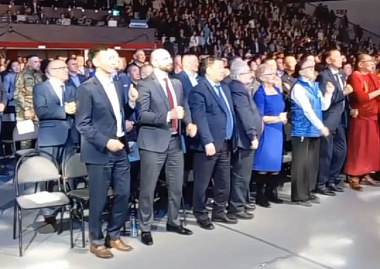 Участников форума "Бурятия сегодня. Бурятия завтра!" подняли на зарядку