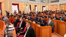 Сессия Хурала: Депутаты Народного Хурала Бурятии утвердили доклад уполномоченного по правам человека