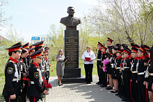 В Улан-Удэ прошли соревнования по армрестлингу памяти Героя России Максима Концова