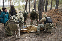 В Улан-Удэ сотрудники ОМОН отработали навыки оказания первой помощи