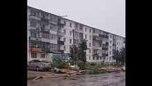 В районе Бурятии устраняют последствия ураганного ветра