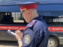 В Бурятии водитель грузовика, упавшего в реку, обвиняется в смерти трех пассажиров