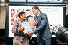 В Улан-Удэ наградили многодетных матерей