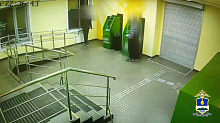 В Улан-Удэ 20-летний парень пытался вскрыть банкомат с 7 миллионами рублей