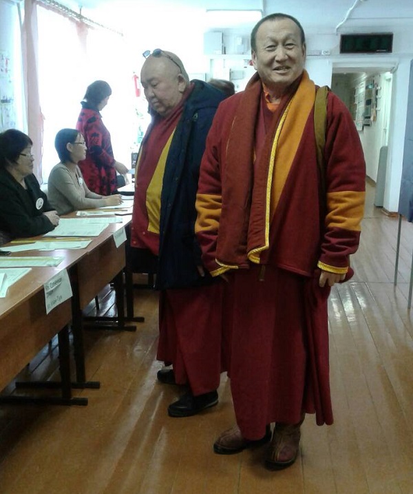 IMG-3703de503a656560d3bda11f48d170e4-V.jpg IMG-3703de503a656560d3bda11f48d170e4-V.jpg